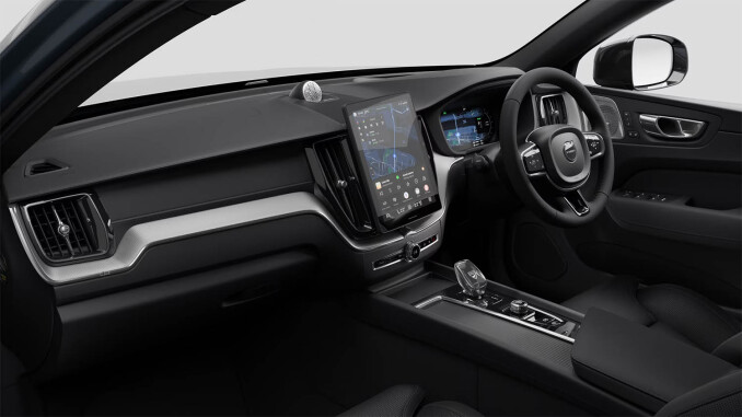 Volvo XC60 2.0 T8 455 PHEV Ultra Black Ed 5dr AWD Gtron [NI] Estate - Image 4